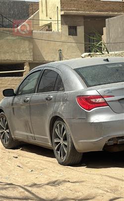 كرايسلر 200